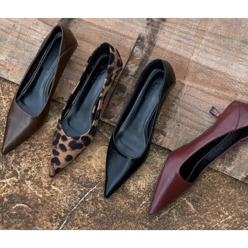 Women Shoes Size - 2024 女性のセクシーなハイヒールバーガンディヌードパンプスストリッパースティレットヒール光沢のある革の結婚式のブライダル品質の赤い靴