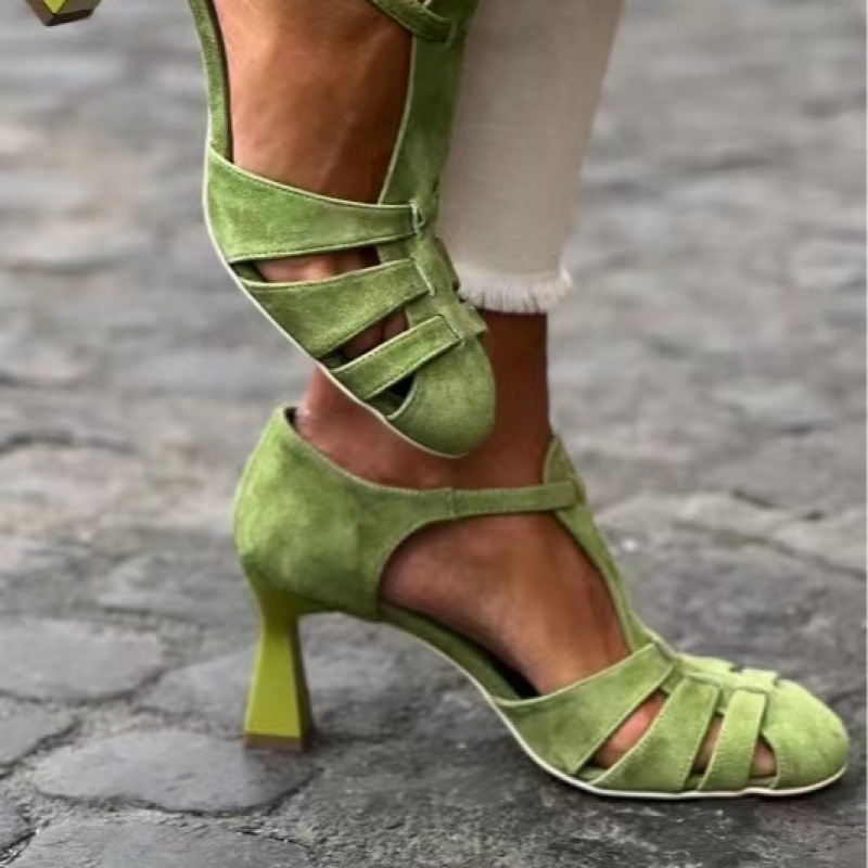 レディース グリーン スエード キトゥンヒール Tストラップ - Women'S Shoes Kitten Heels のレビューと価格