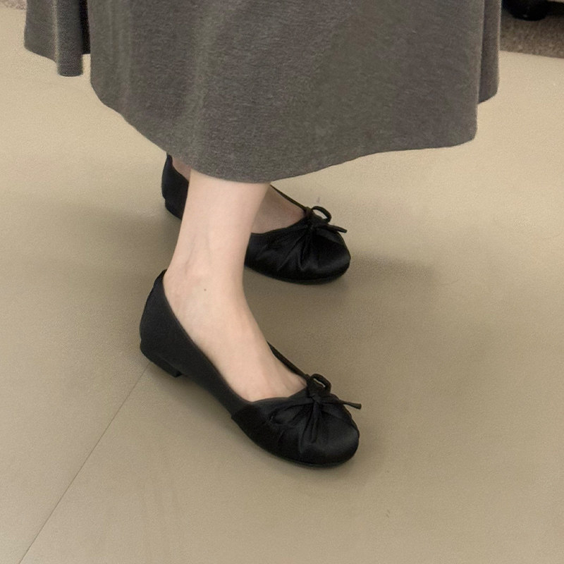 2026年新作 蝶結び サテン シャロー シングルシューズ  - Women Shoes Size のレビューと価格