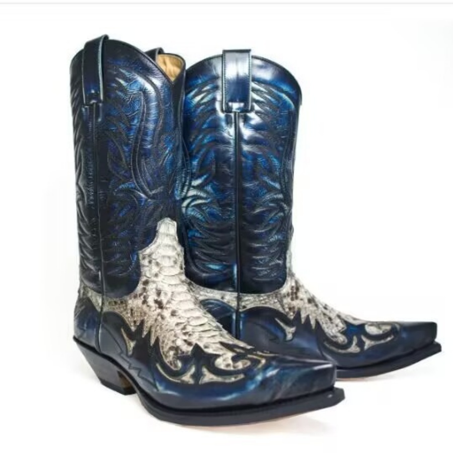 刺繍入りウエスタンカウボーイブーツ レトロポインテッドトゥ  - Western Cowgirl Boot のレビューと価格