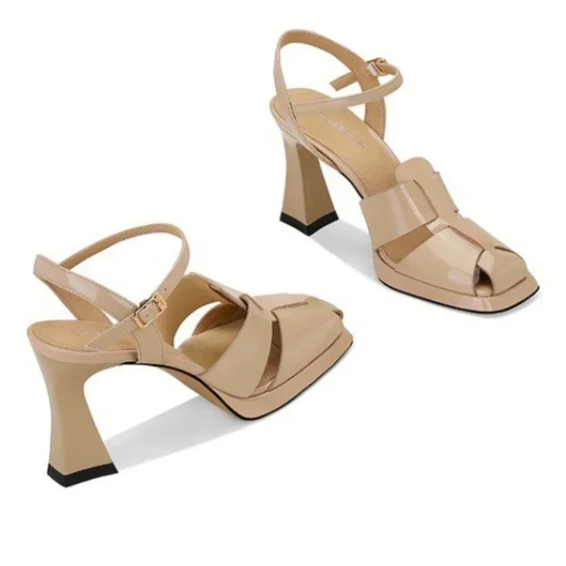 女性のハイヒールサンダルファッションパテントレザーローマンサ - Women Shoes Model のレビューと価格
