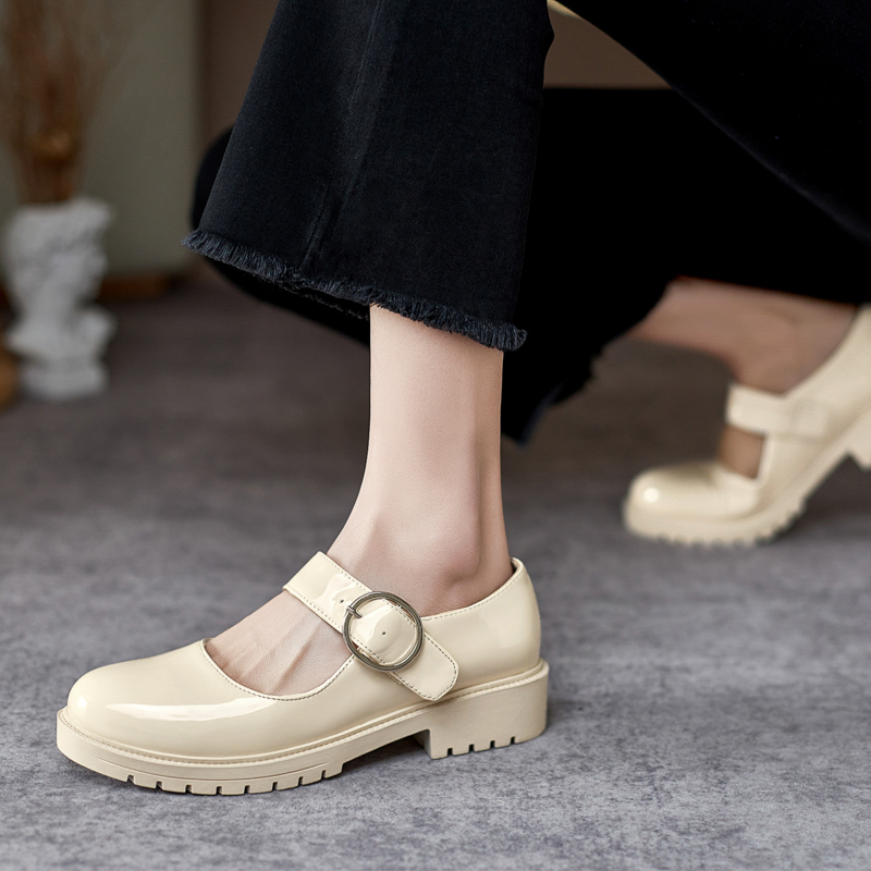 カジュアルレディースローヒールローファーシューズ大きいサイズ - Women'S Shoes Easy Street のレビューと価格