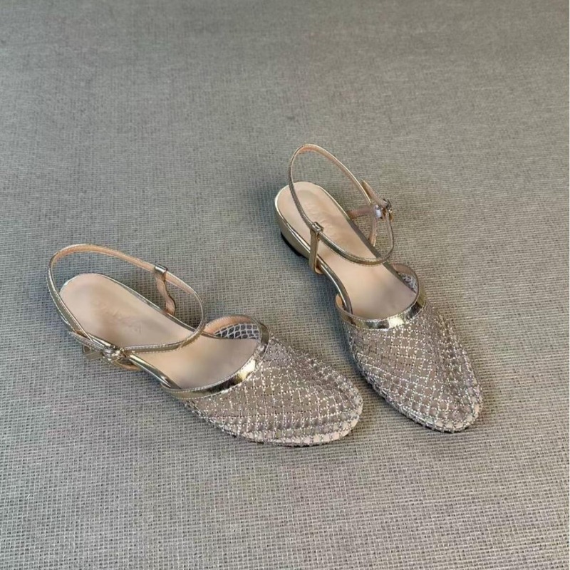 フランス製ラインストーン付き美しい中空ウェッジバオトウサンダ - Women Shoes Model のレビューと価格